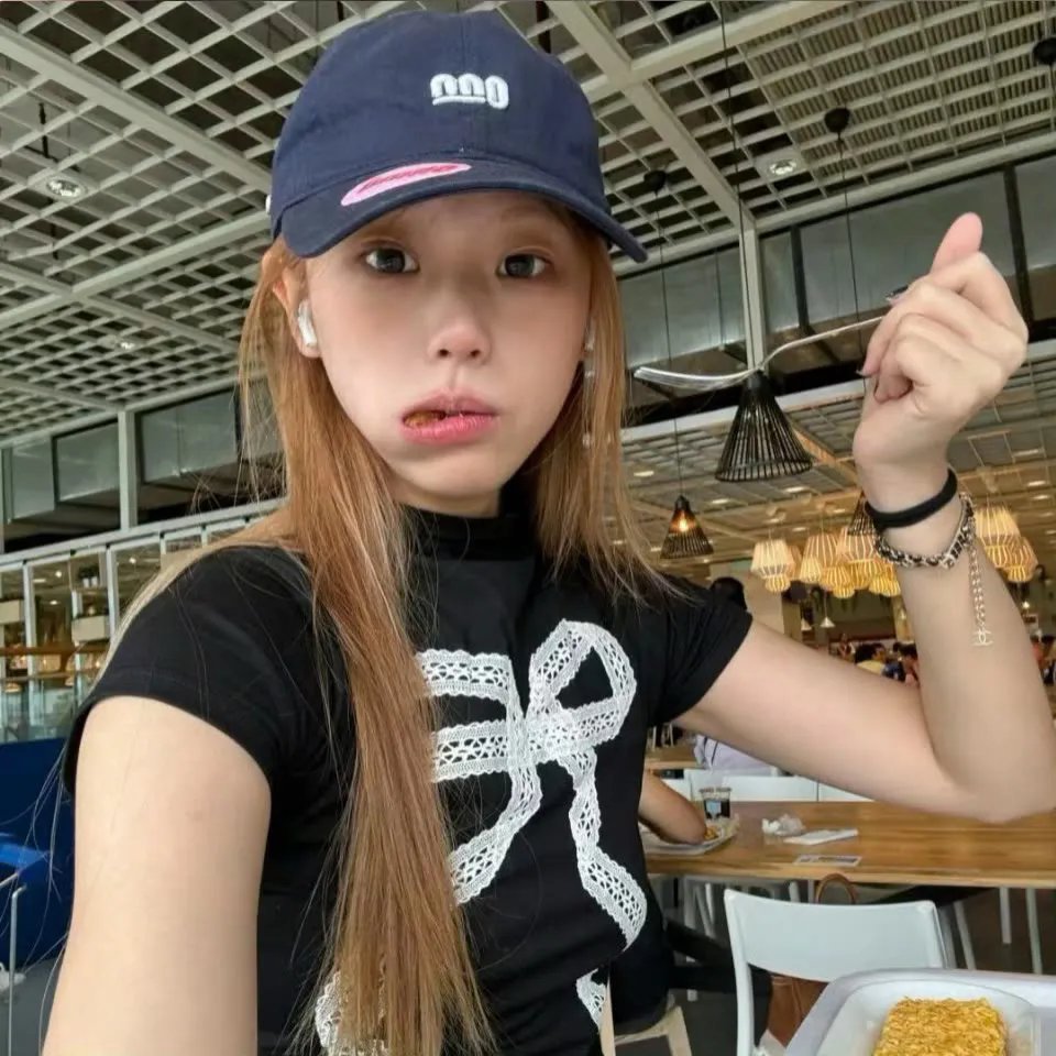 漆黑塔林